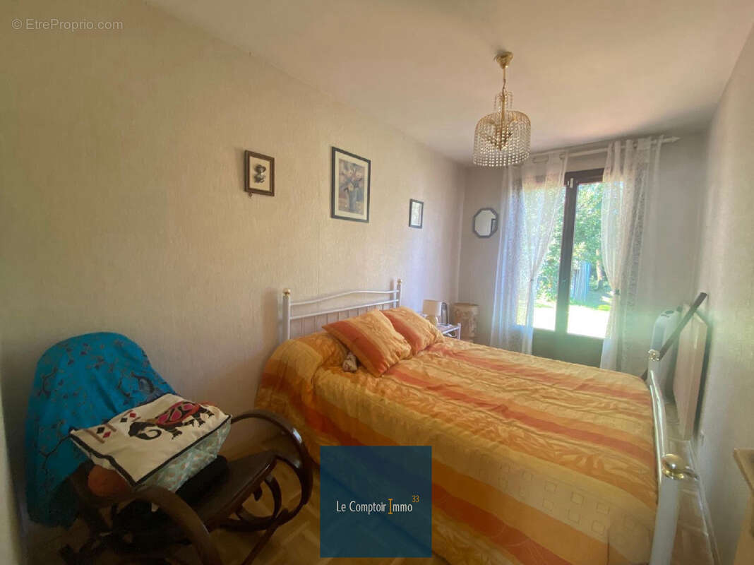 Maison à CARBON-BLANC