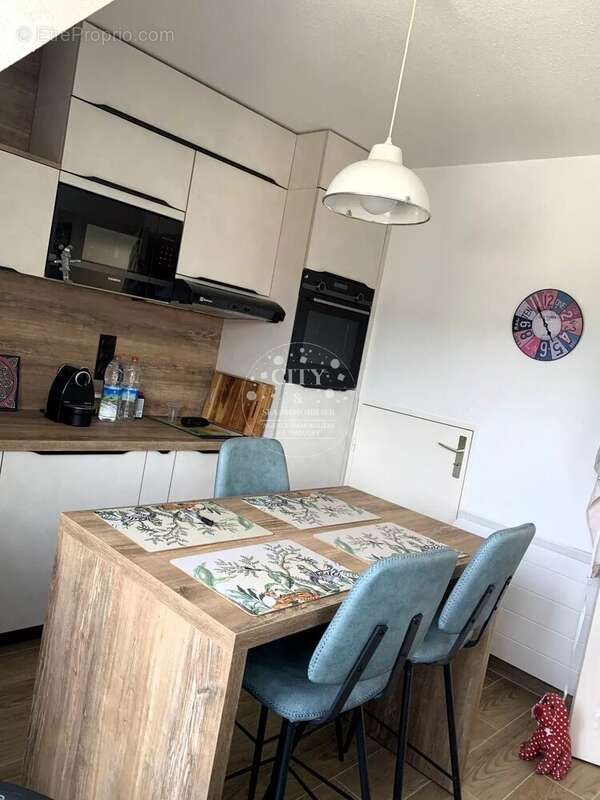 Secteur pinède - duplex traversant t3 avec terrasse - photo 2