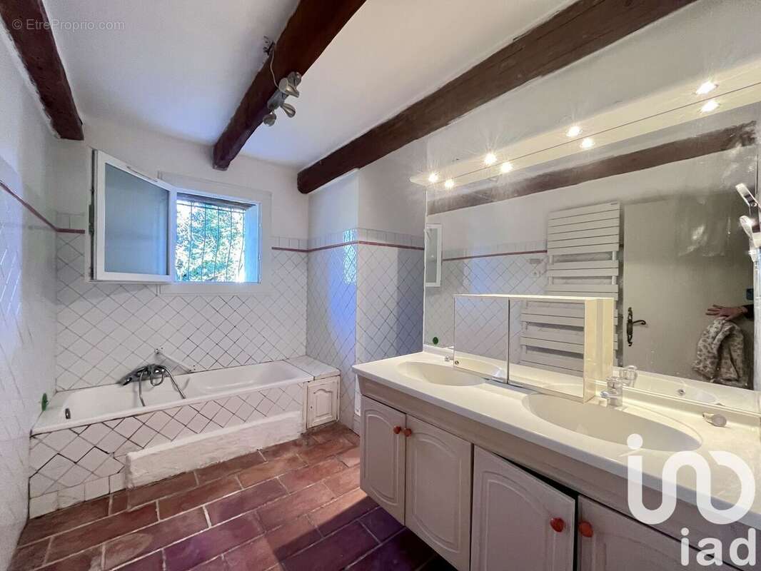 Photo 9 - Maison à LAMBESC