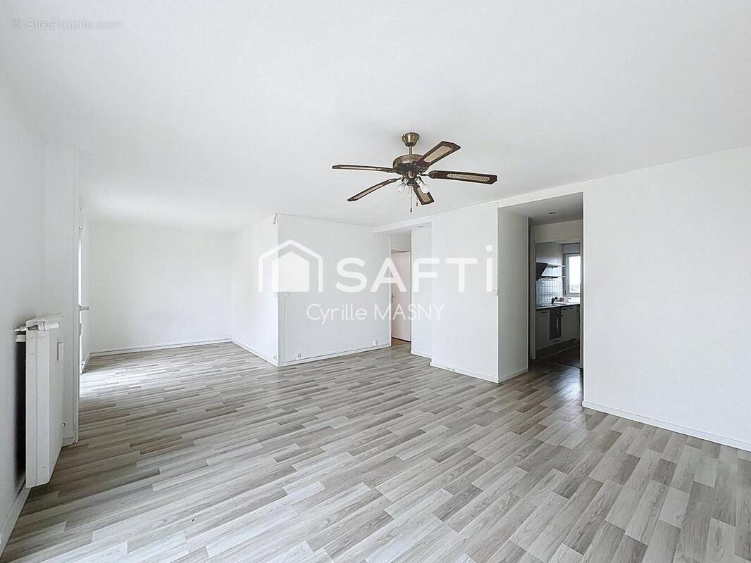 Photo 1 - Appartement à REIMS