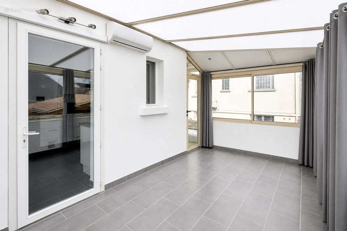 Maison rénovée 6 pièces à Bergerac - photo 6