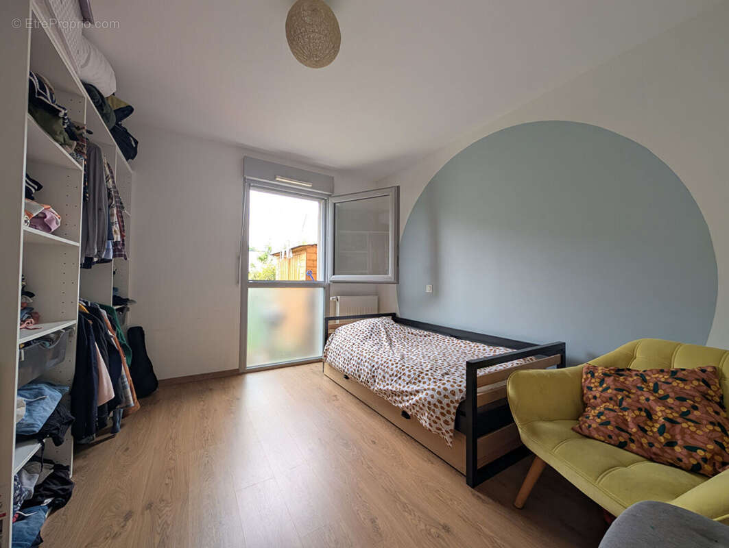 Maison à PELLOUAILLES-LES-VIGNES