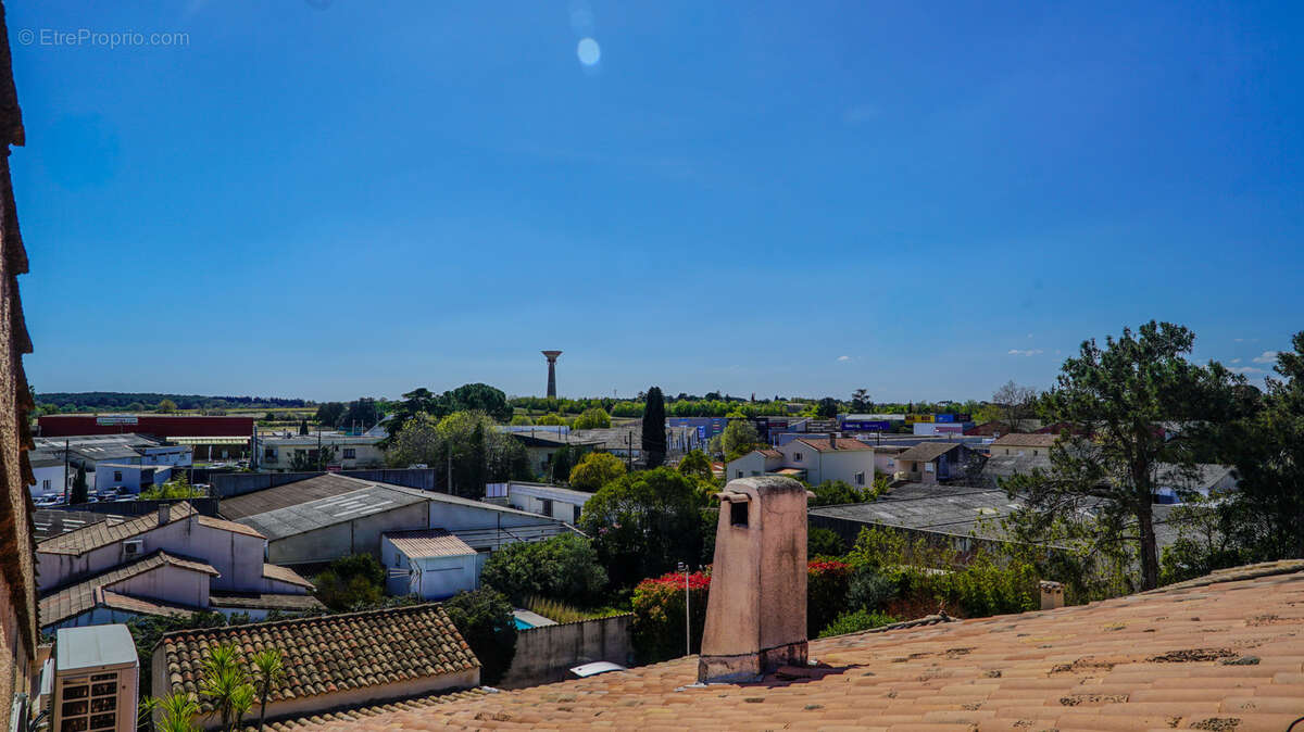 Appartement à LE CRES