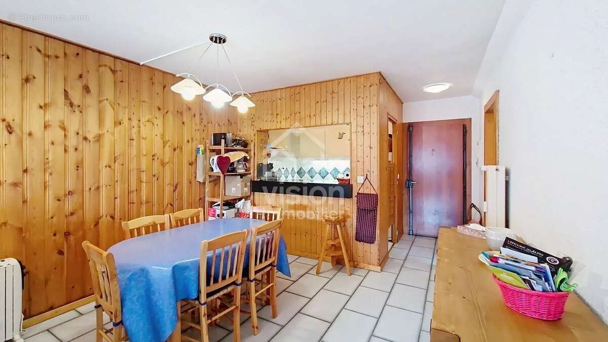 Appartement à CHATEL