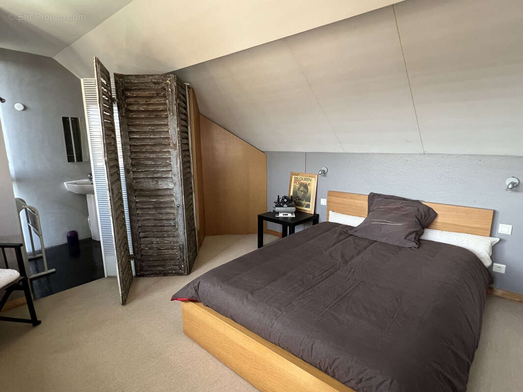 Maison à VARENNES-VAUZELLES