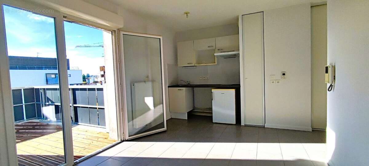 Appartement à BEGLES