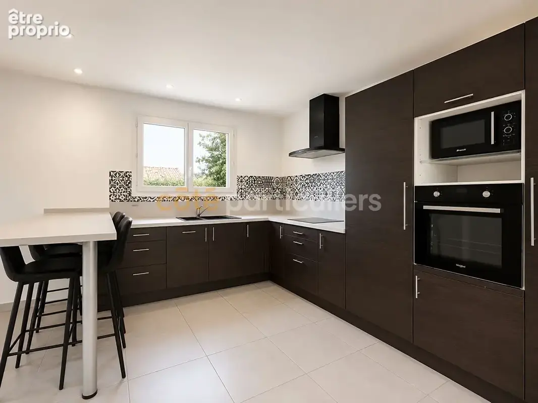 Sous compromis -- touvois -- maison de plain-pied -- 135 m² habitables -- calme -- 3 chambres -- maison familiale - photo 4