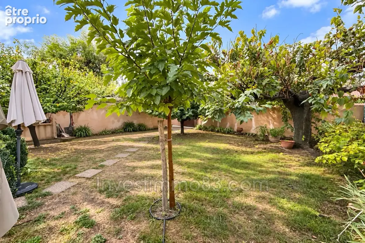 Maison 4 pièces 108 m² à vendre à Saint-Maximin-La-Sainte-Baume (83470) - photo 4