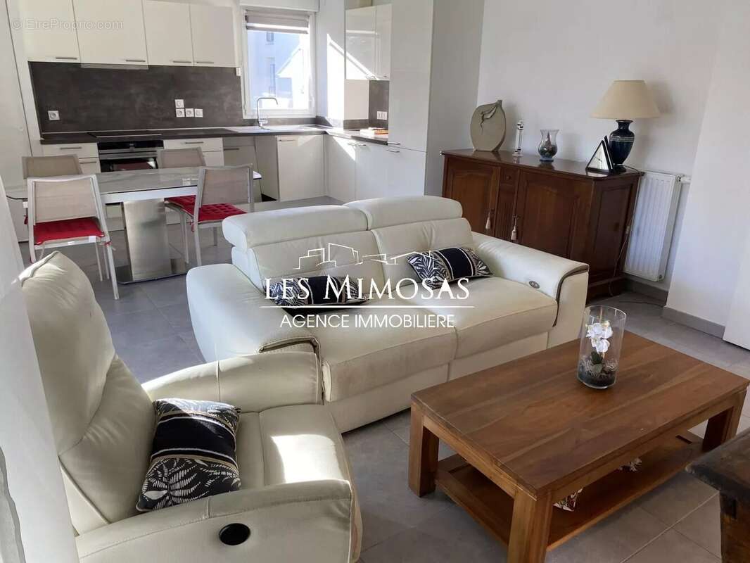 Appartement à FREJUS