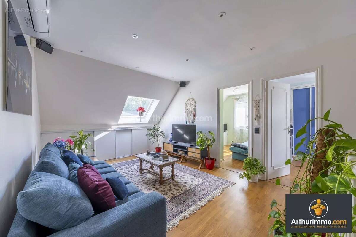 Maison à SAINT-FARGEAU-PONTHIERRY