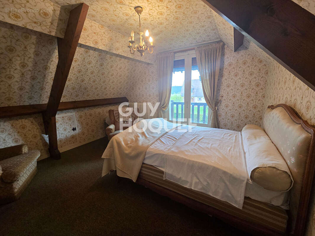 Maison à CAUDEBEC-LES-ELBEUF