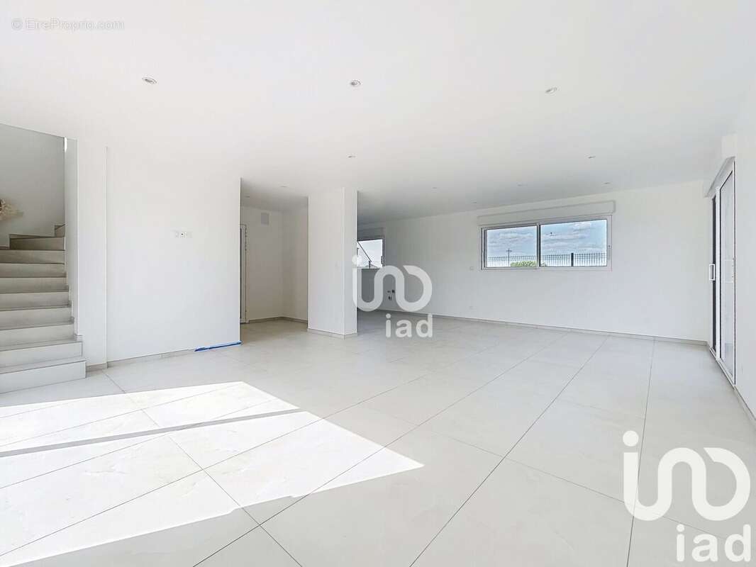 Photo 8 - Maison à HERMONVILLE