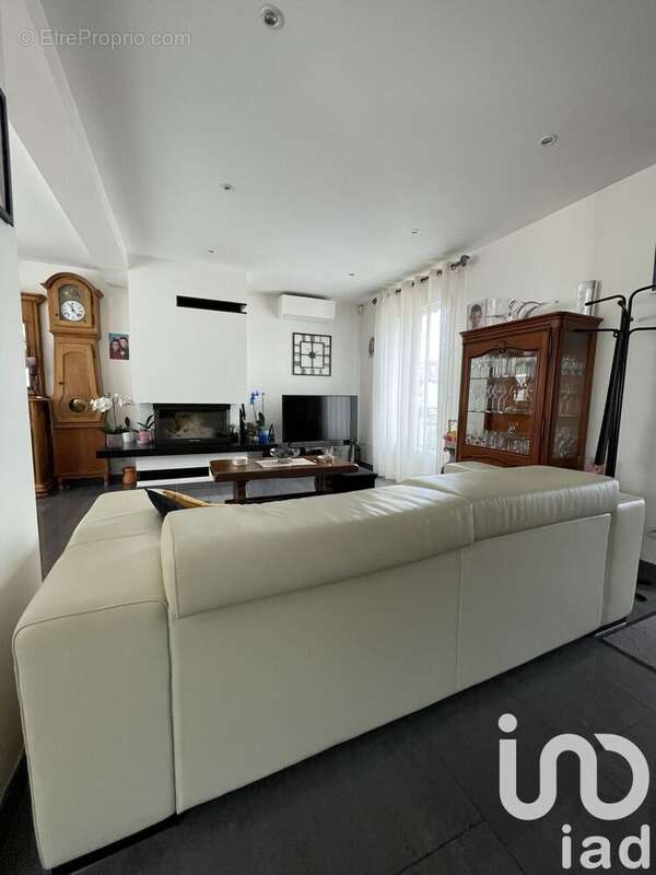 Photo 4 - Maison à RIS-ORANGIS