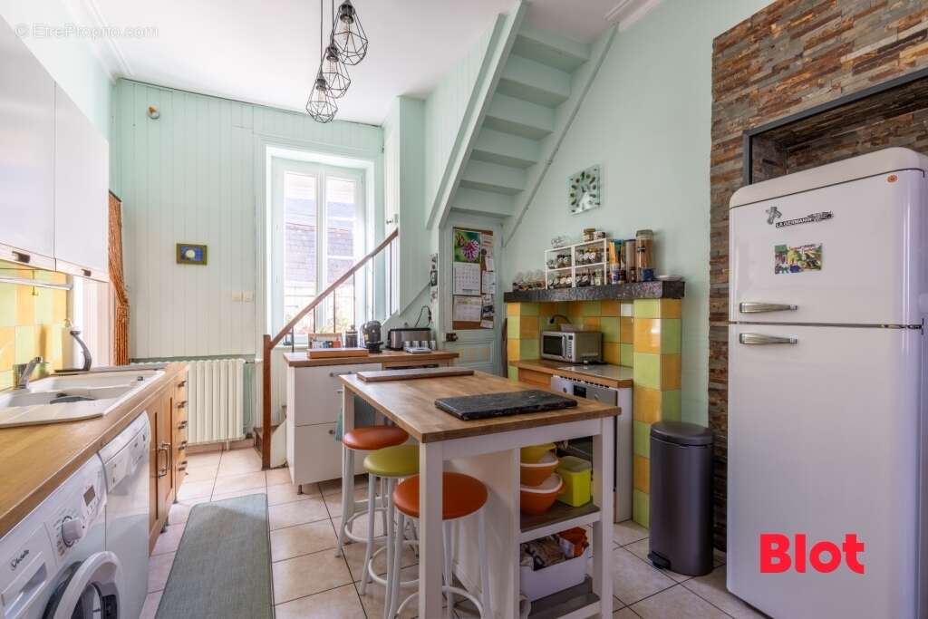 Maison à GRAND-FOUGERAY