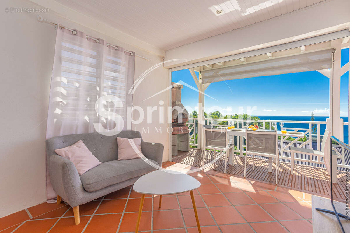 Appartement à BOUILLANTE