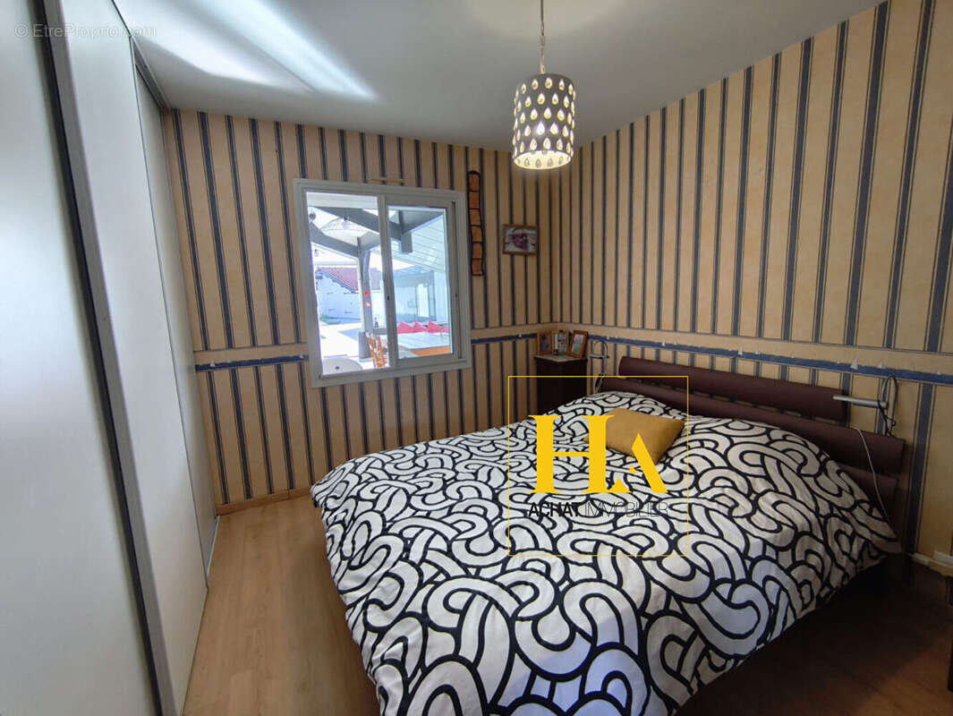 Maison à PEYREHORADE