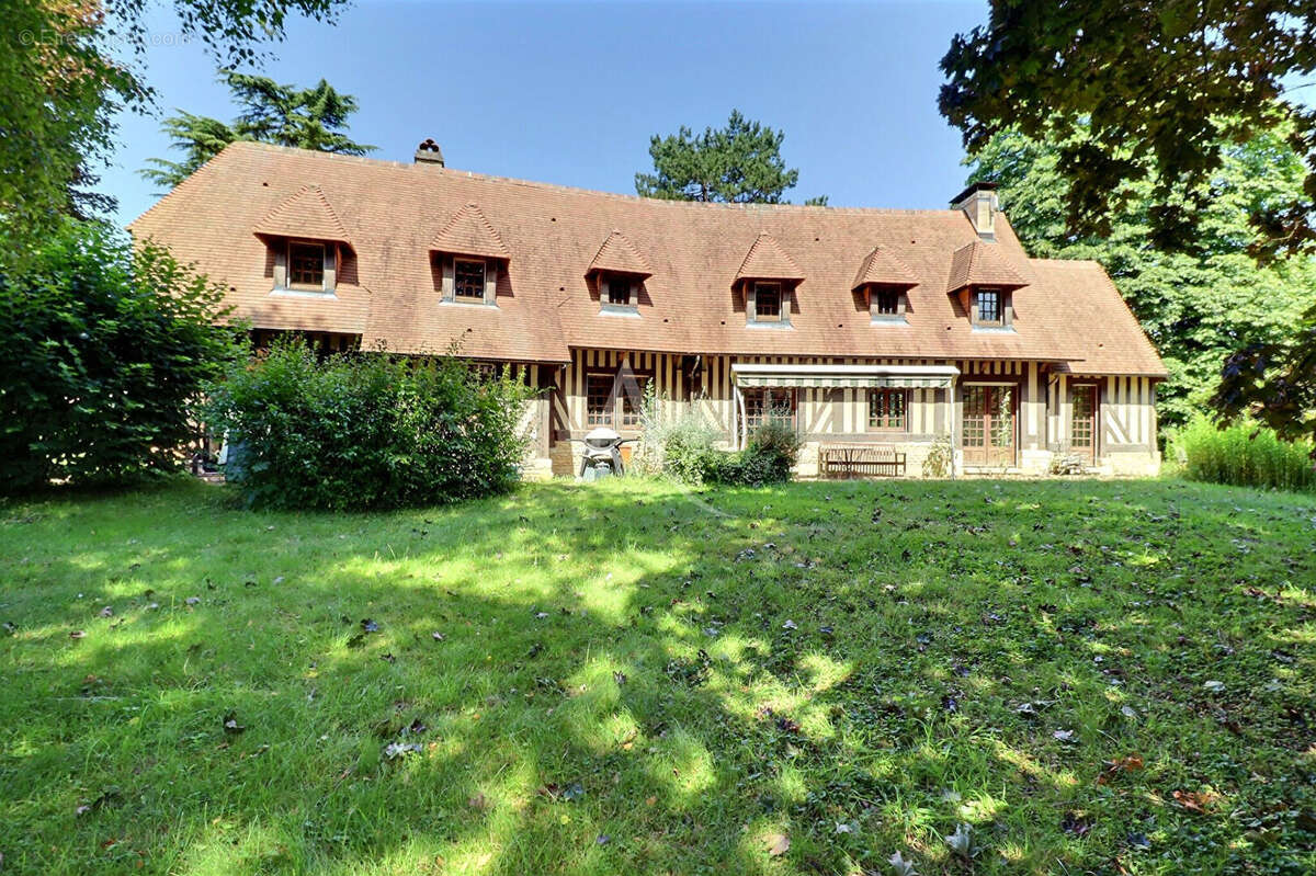 Maison - Le Vaudreuil 165 m2 - photo 10