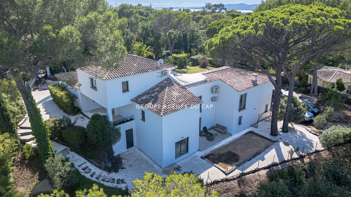 Maison à SAINT-RAPHAEL