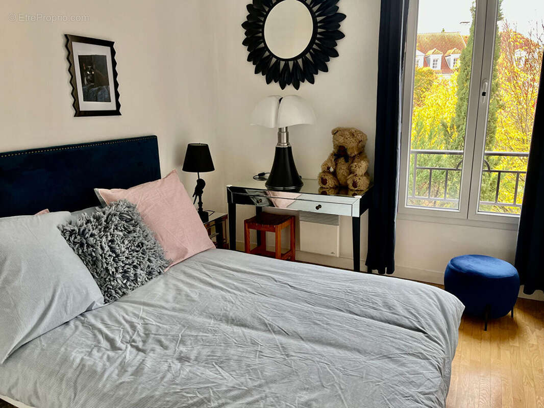 Appartement à LE PLESSIS-ROBINSON