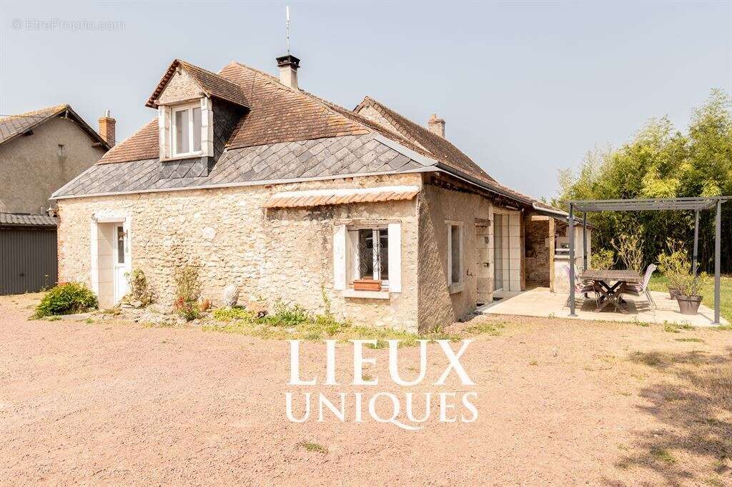 Maison à ATHEE-SUR-CHER