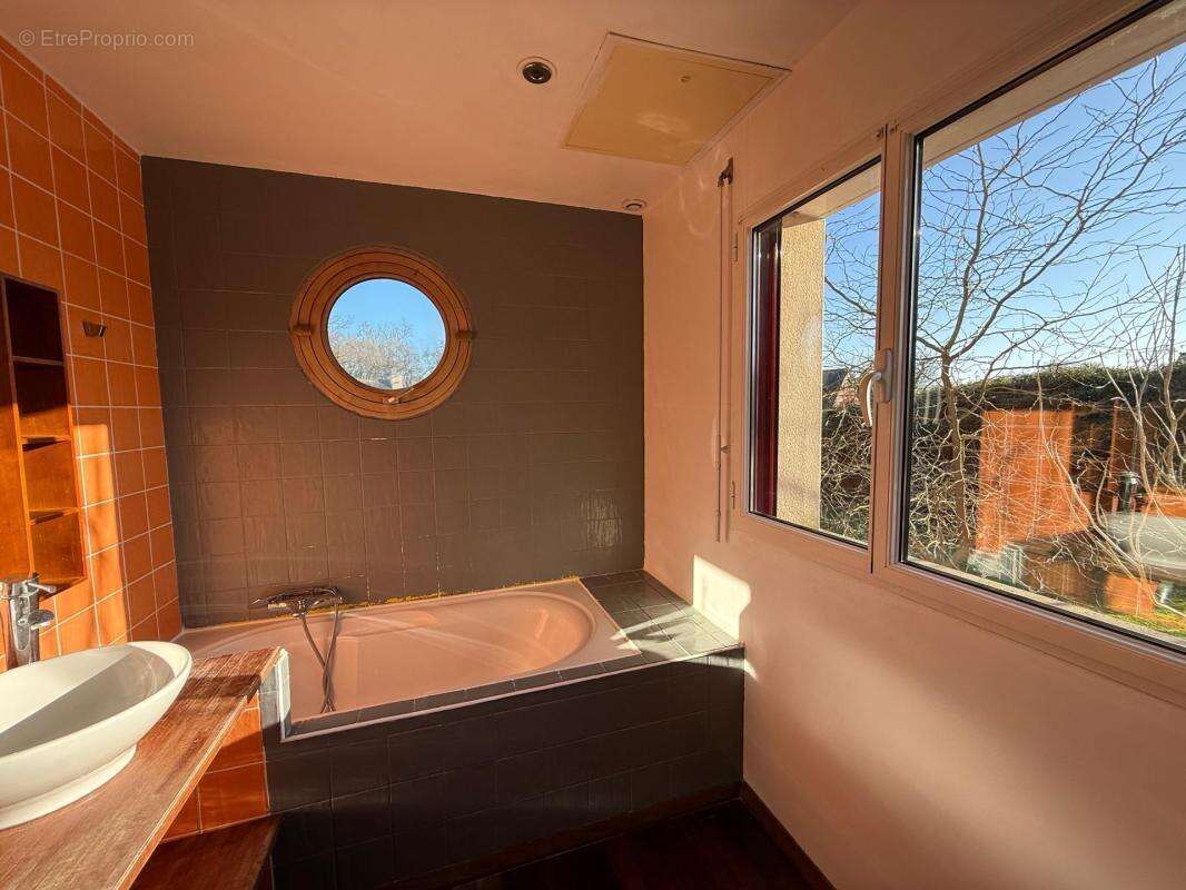 Maison contemporaine - 4 chambres - grand jardin - photo 12