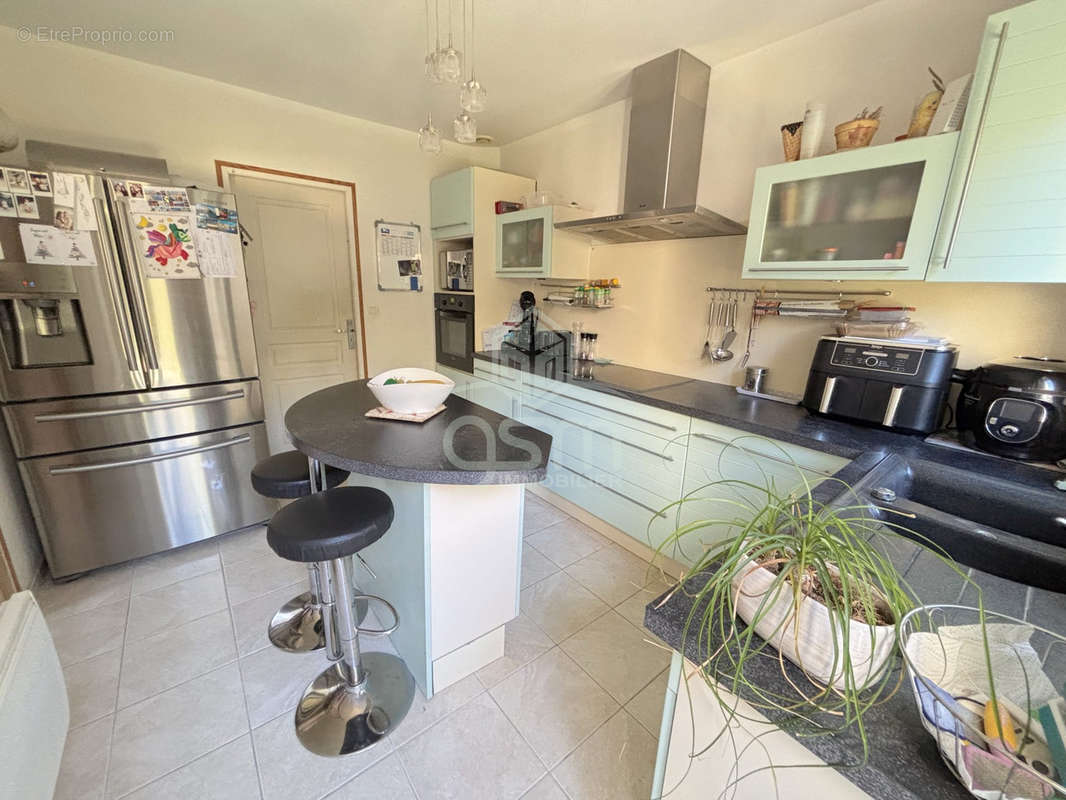 Maison à SAINTE-MAURE-DE-TOURAINE