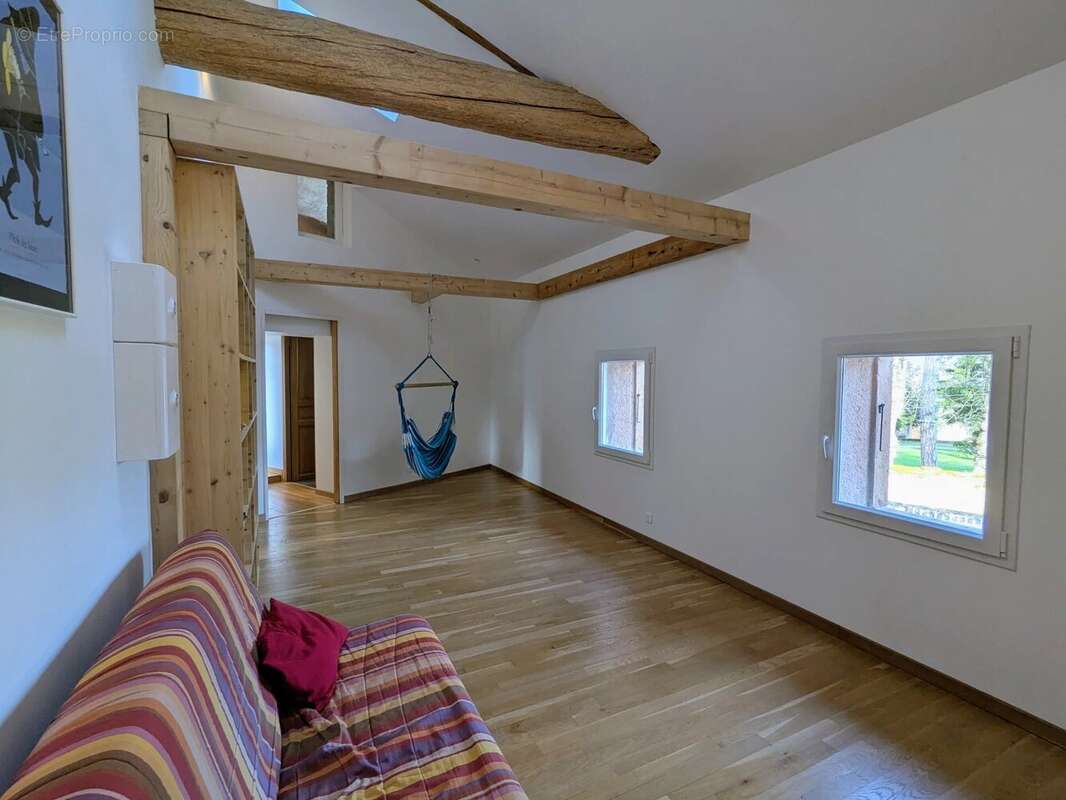 Maison 225 m² à Hurigny  - photo 25