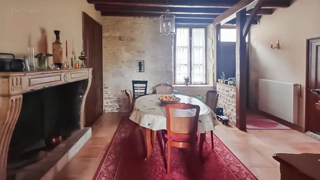 Maison St Marcel 4 pièce(s) 87 m2 - photo 2
