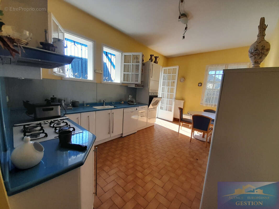 Maison à LOURDES