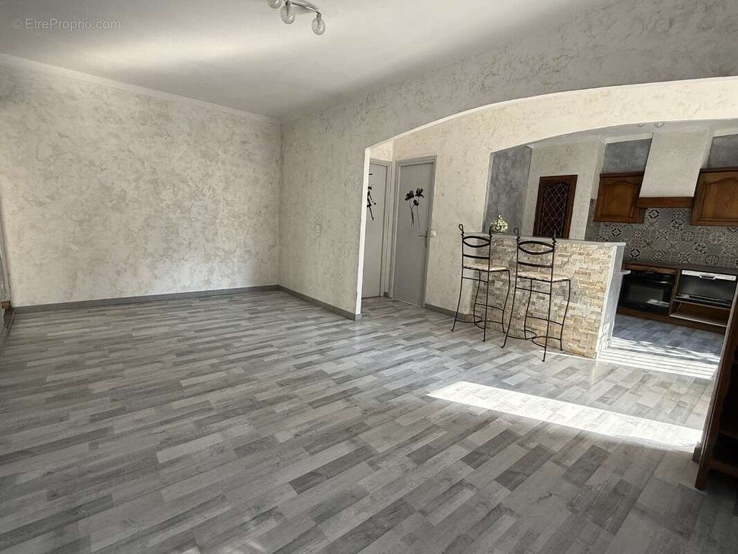 Maison à PUISSALICON