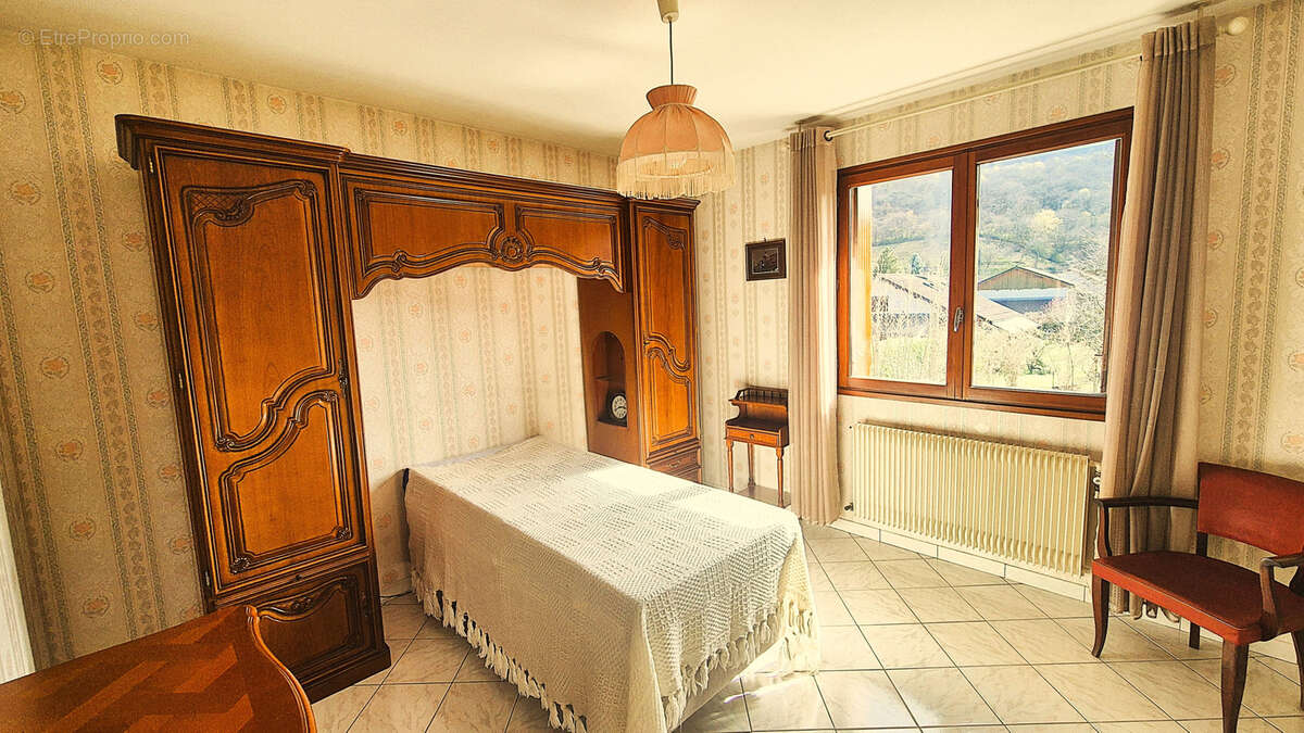 Maison à VIF