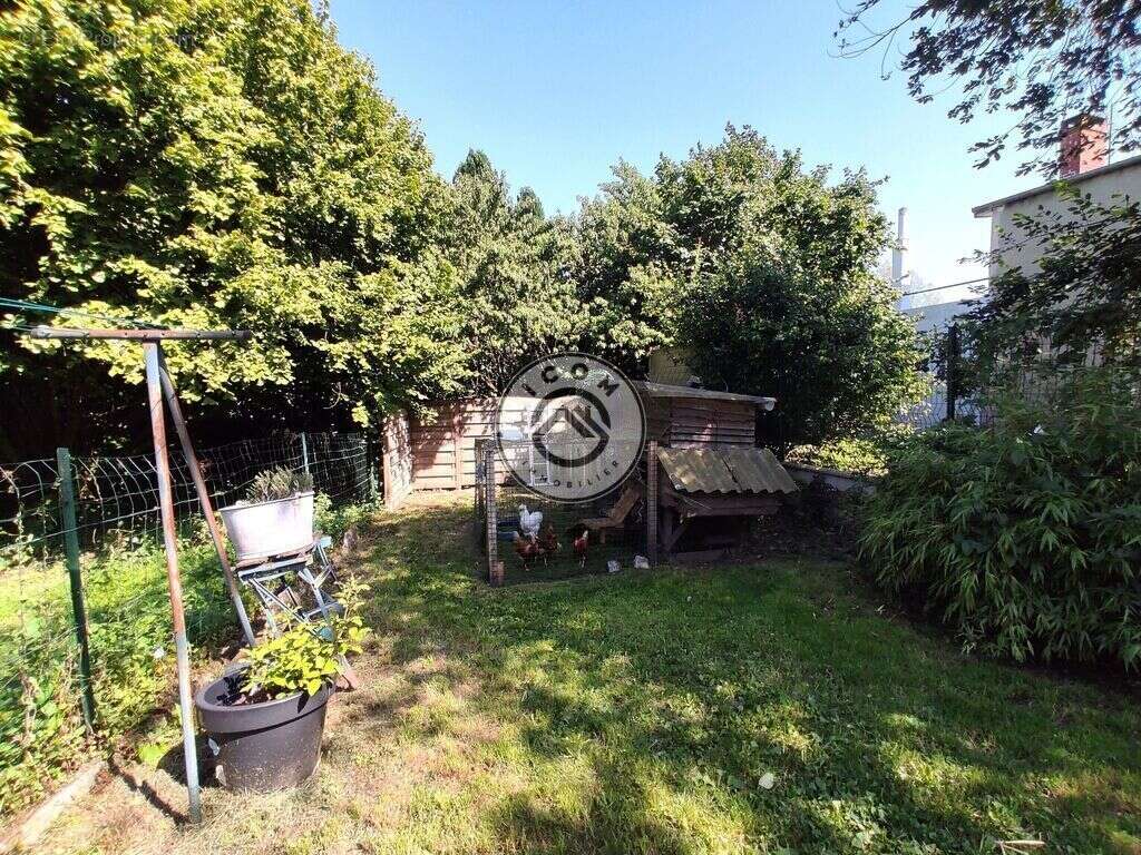 Maison à FERRIERE-LA-GRANDE