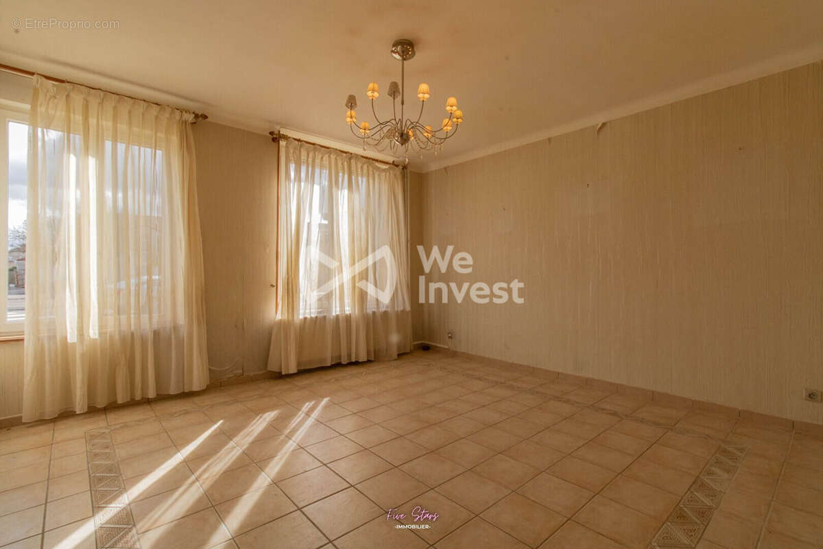 Maison 205 m² à Landres  - photo 3