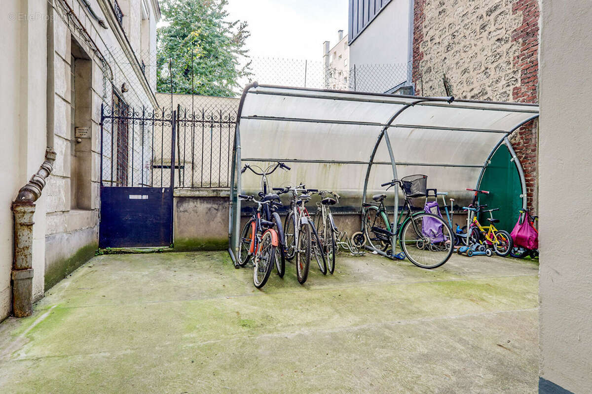 Appartement à PARIS-12E