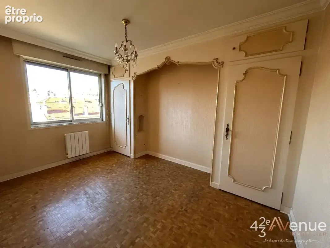 Appartement 4 pièces 92 m² à vendre à Saint-Etienne (42000) - photo 7