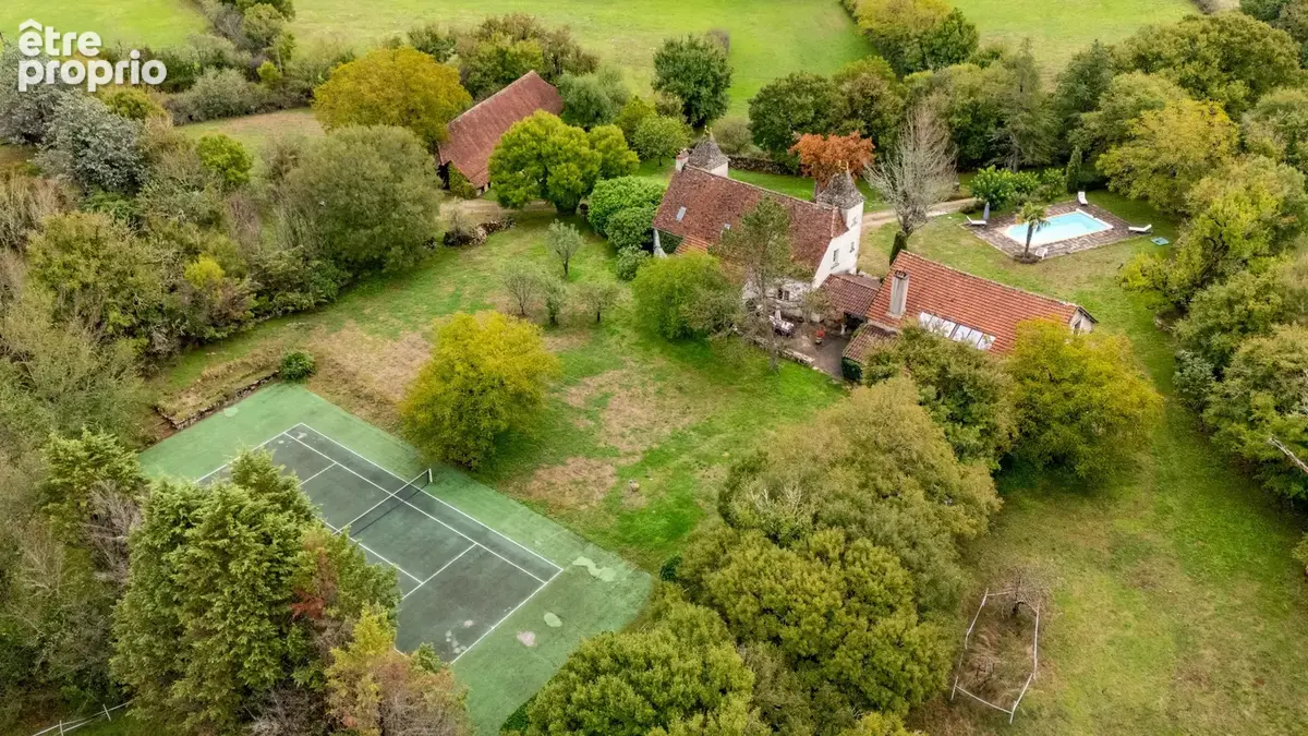 Maison en pierre à vendre près de Livernon, avec piscine, court de tennis et annexe pour invités - photo 16