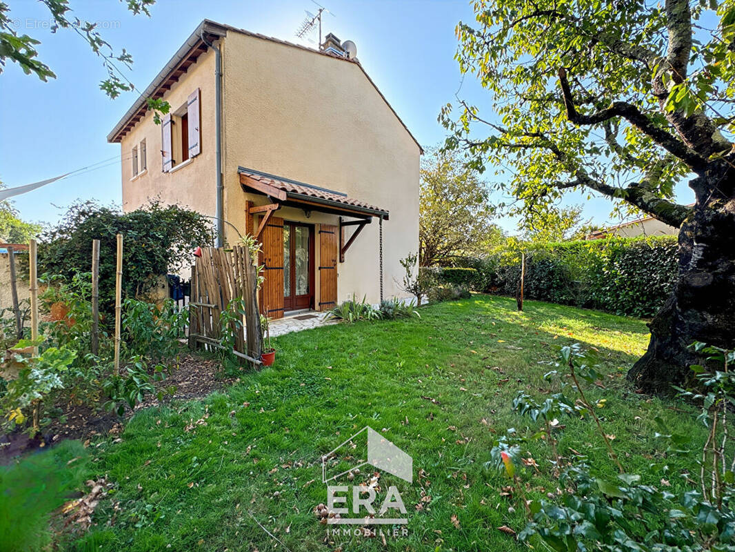 Maison à MERIGNAC