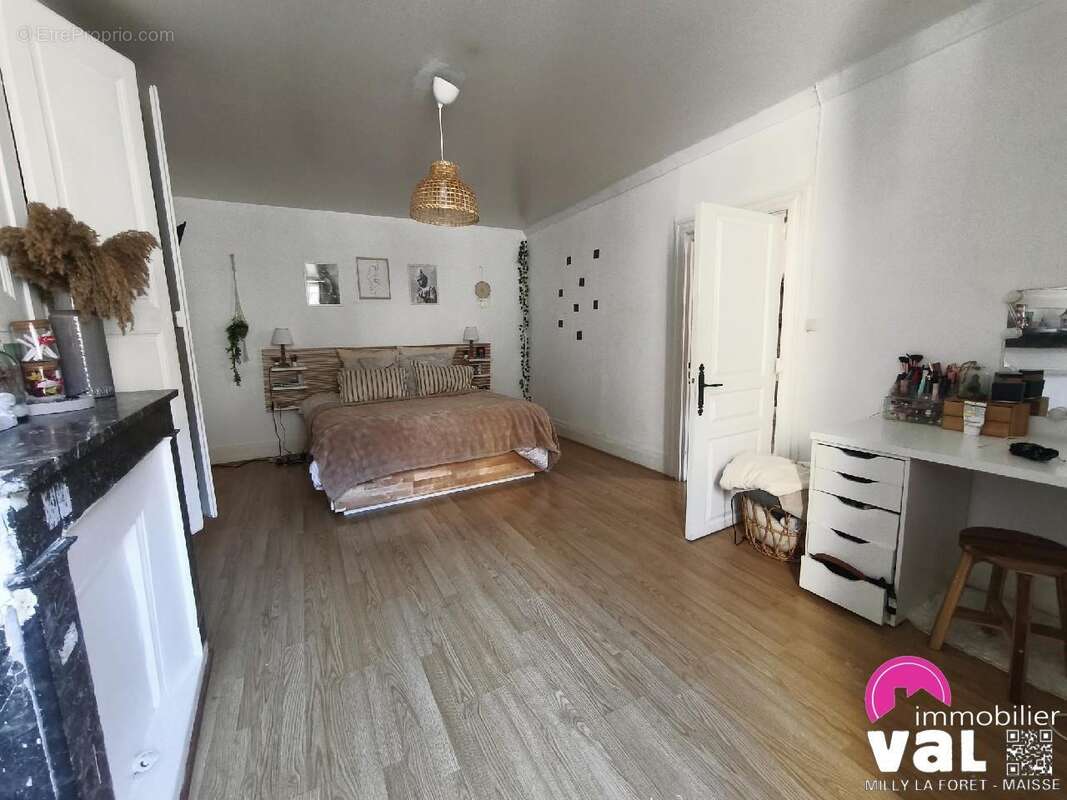Appartement à MAISSE
