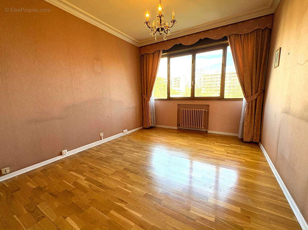 Appartement à ECHIROLLES