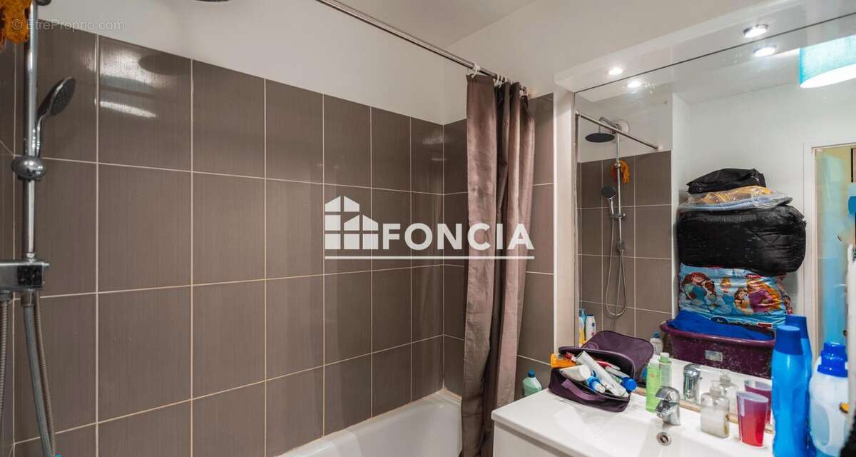 Appartement à SAINT-DENIS