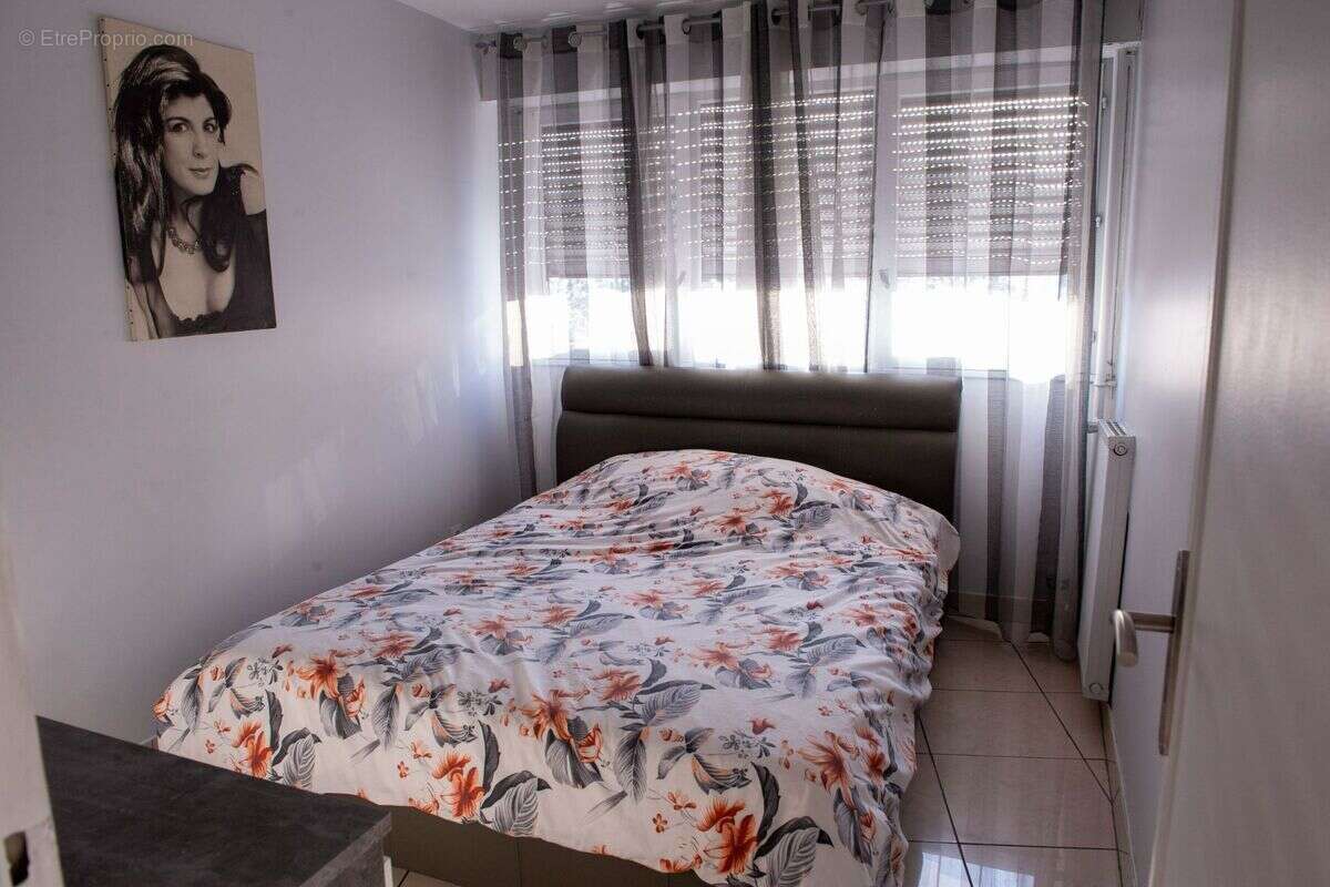 Appartement 75 m² à Creteil  - photo 4