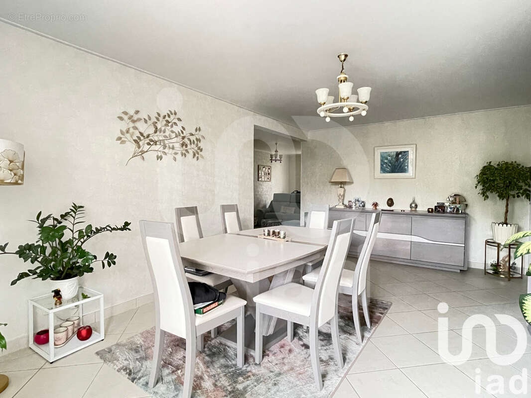 Photo 2 - Appartement à VILLENEUVE-D'ASCQ