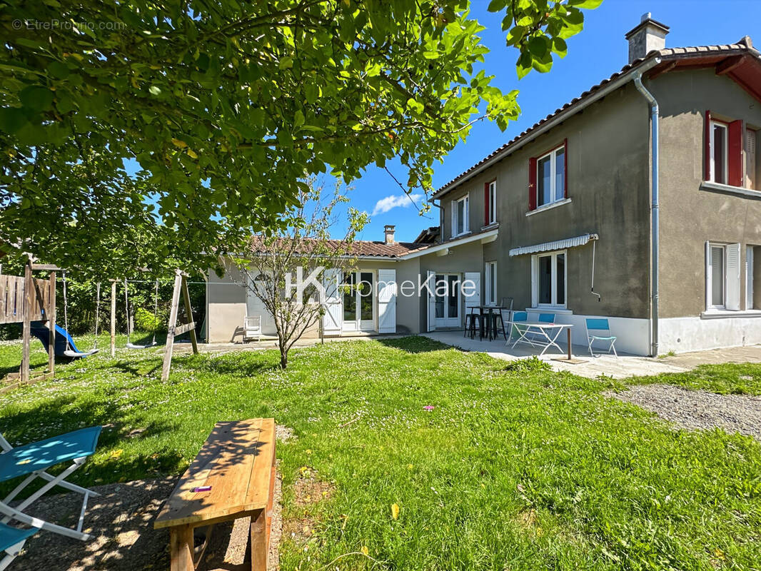 Maison à LA BASTIDE-DU-SALAT