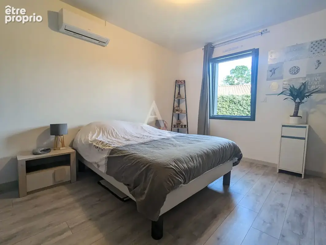 Maison récente de 2023 à vendre à Challans avec garage et terrain de 410 m² - photo 5
