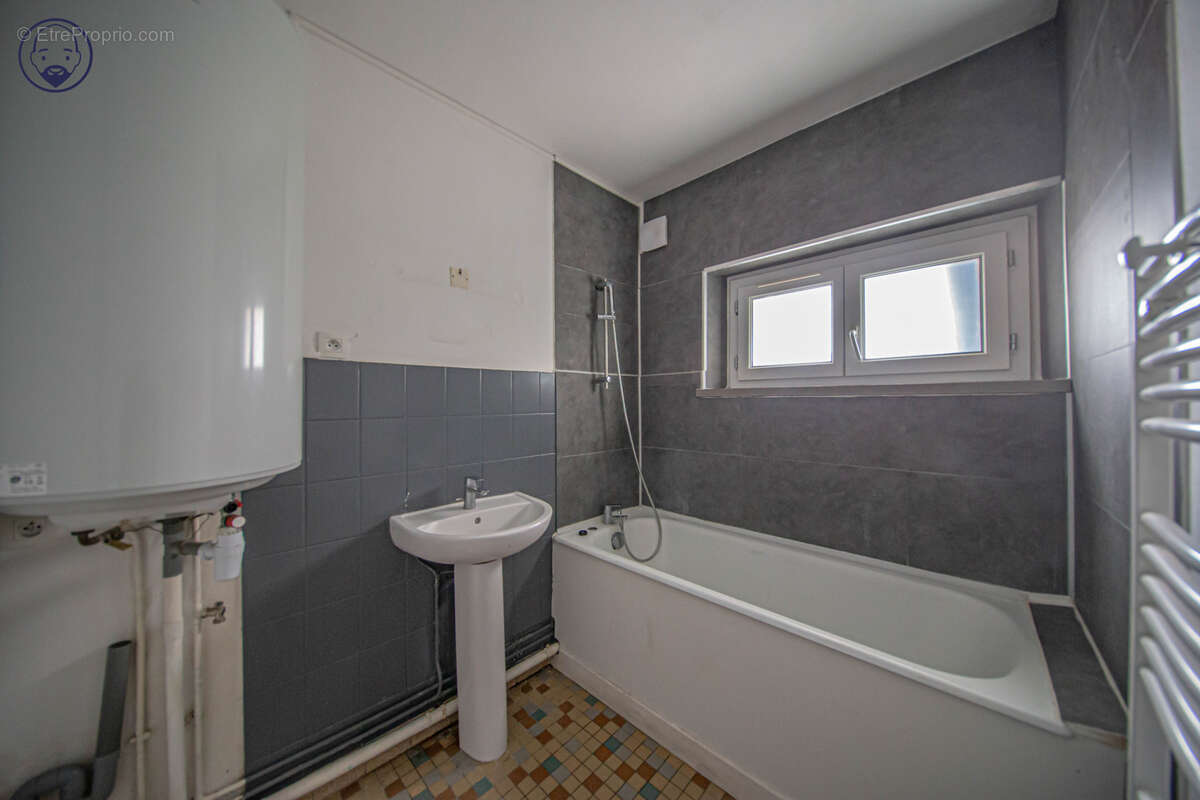 Appartement à VAUCOULEURS