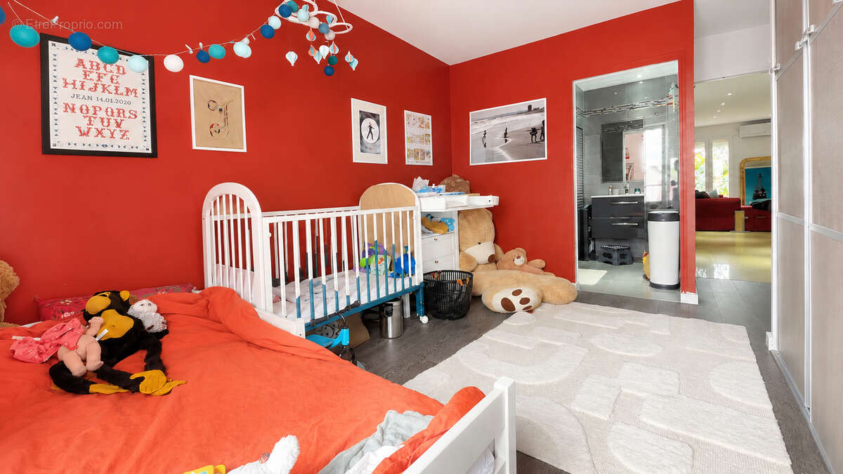 Appartement à CHAMPIGNY-SUR-MARNE