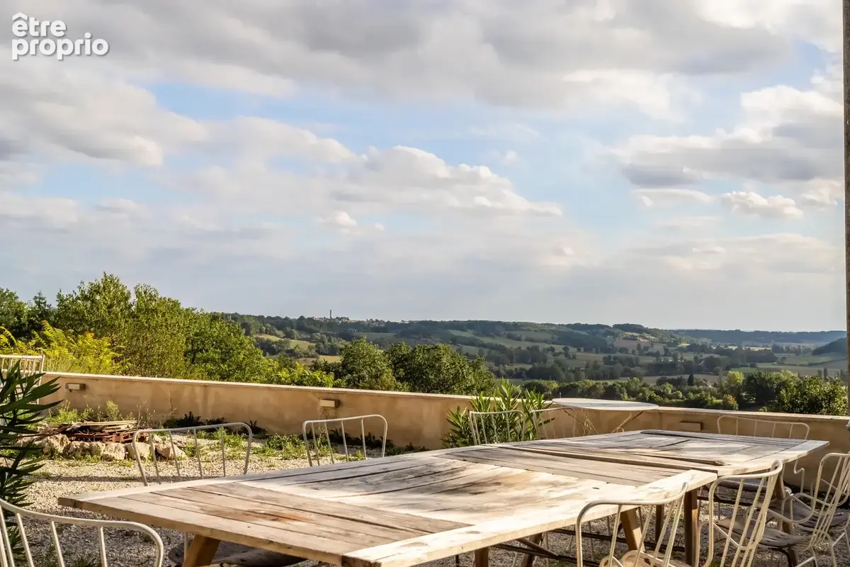 Propriété avec piscine, annexe pour invités, dépendances et vue panoramique - photo 37