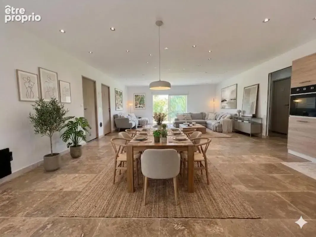 Maison 100 m² à Montceau-Les-Mines  - photo 3