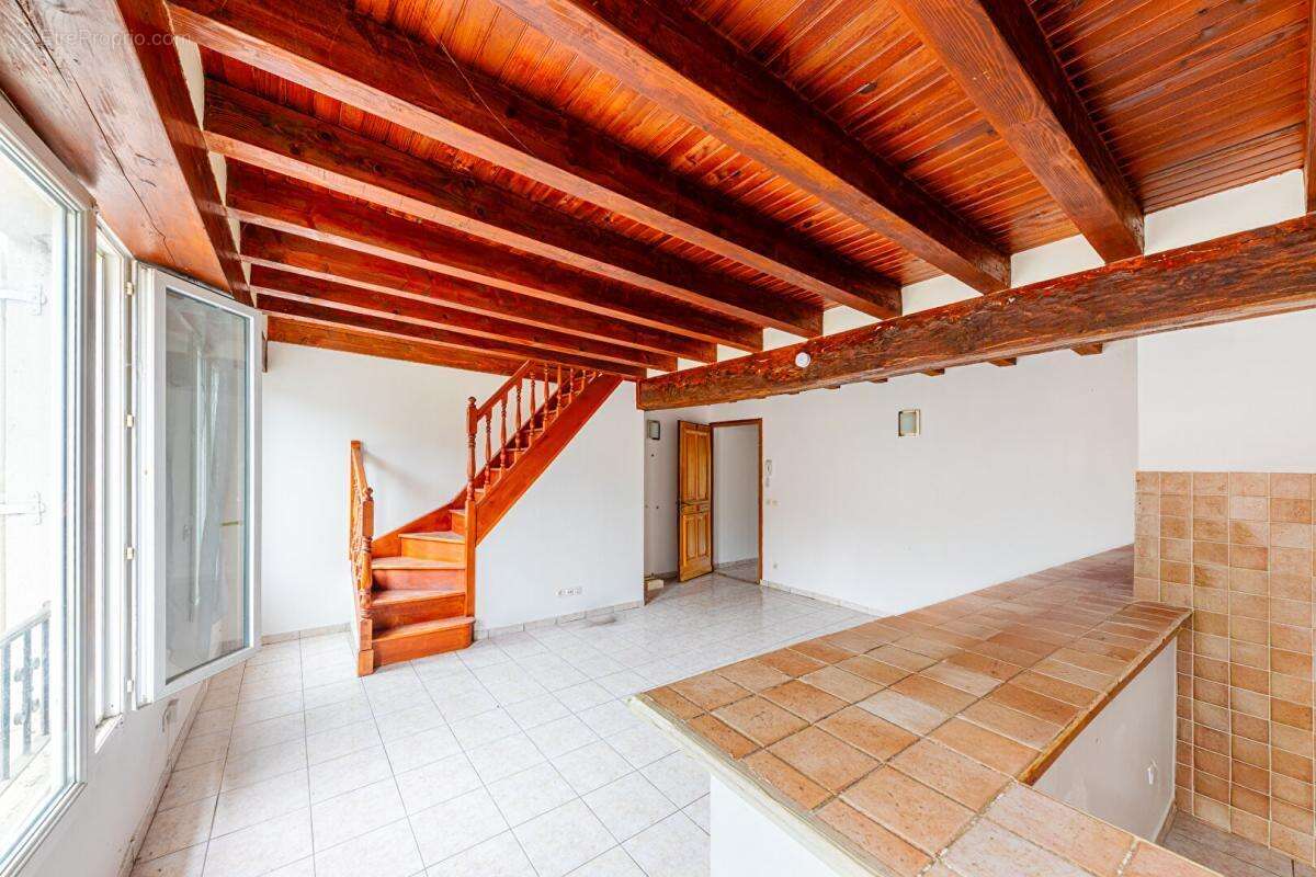 Appartement à MAGNY-EN-VEXIN