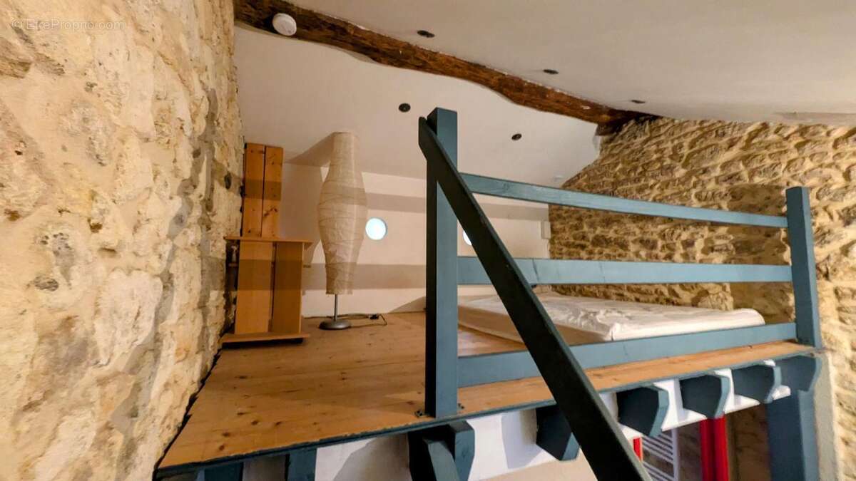 Maison à SAINT-ANDRE-DE-CUBZAC